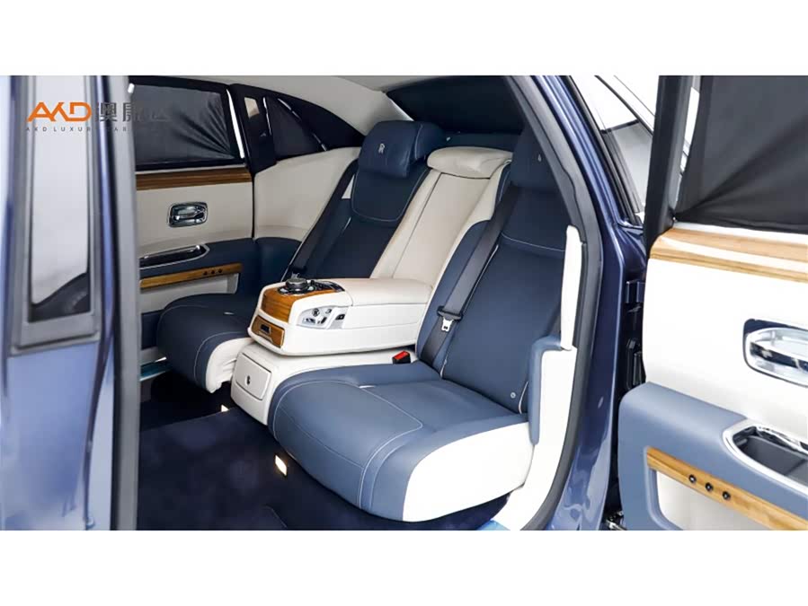 Rolls-Royce Ghost 2019 car image #8