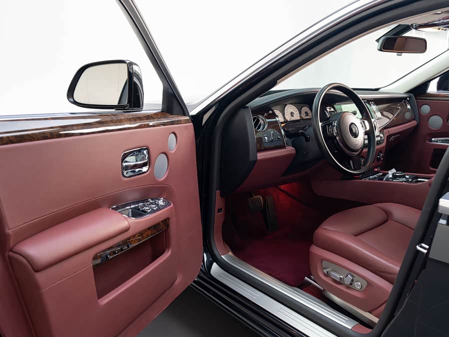 Rolls-Royce Ghost 2016 car image #8