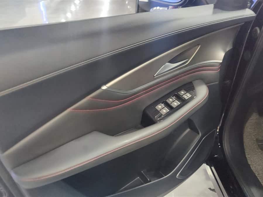 Forthing T5 EVO 2020 car image #8
