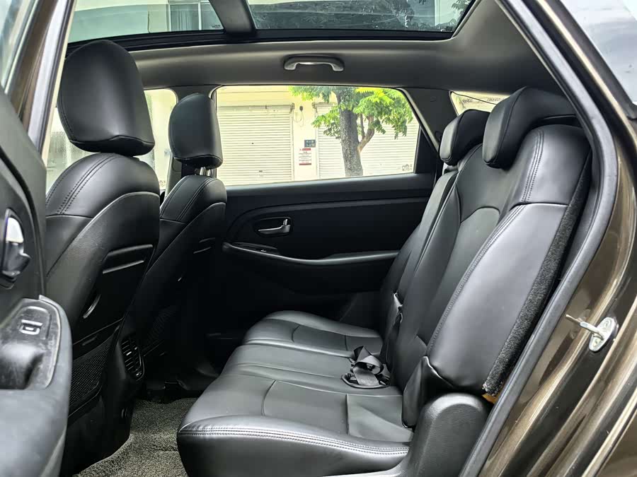 起亚 佳乐 2015 汽车图片 #8