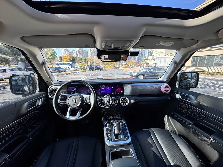 Tank 300 2022 car image #8