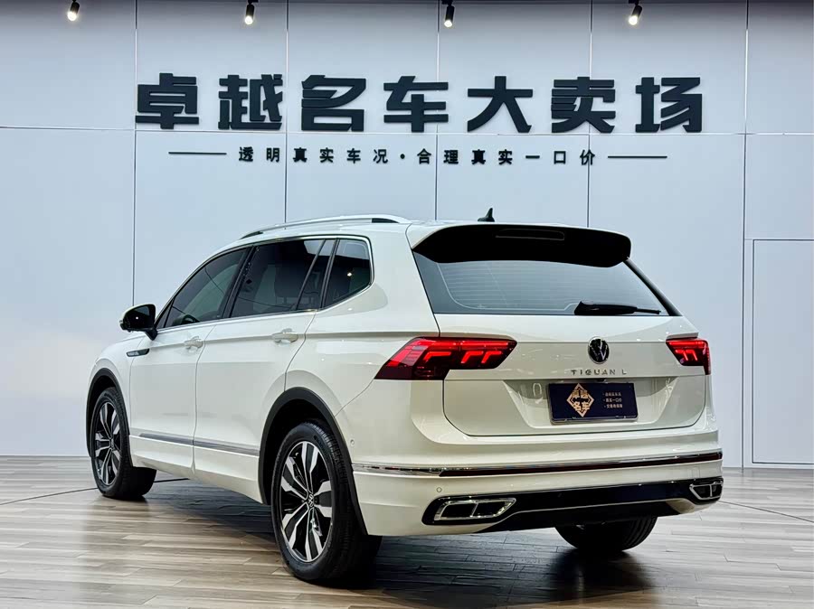Volkswagen Tiguan L 2023 car image #8