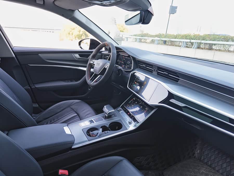 Audi A6 (Imported) 2022 #8 Audi A6 (Imported) 2022 изображение автомобиля #8