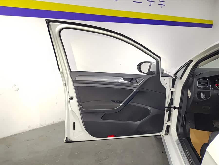 Volkswagen Golf (Imported) 2020 #8 Volkswagen Golf (Imported) 2020 immagine di auto #8