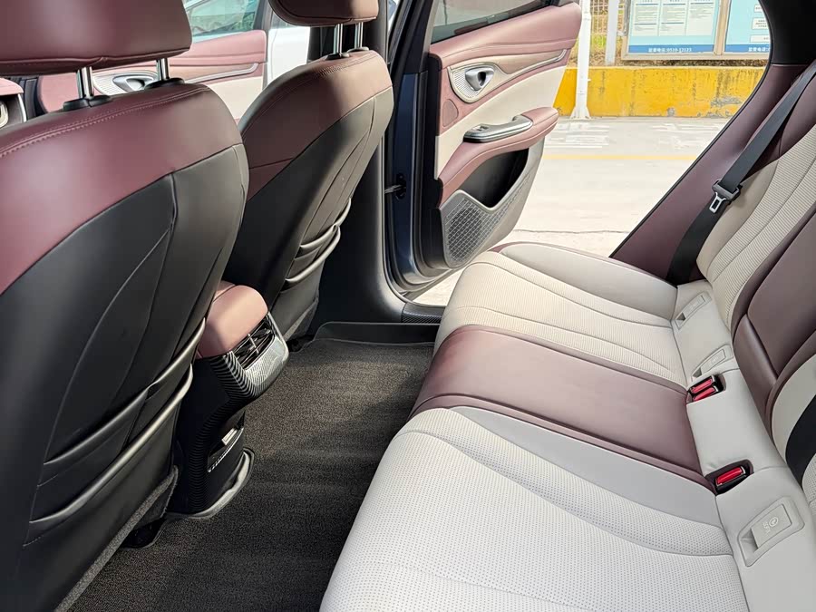 BYD Seal 2024 #8 BYD Seal 2024 car image #8