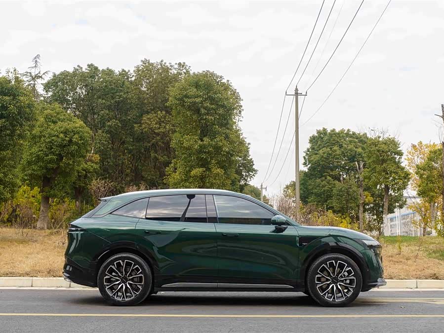 Zeekr 7X 2025 car image #8