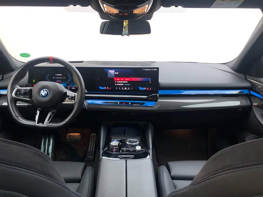 BMW i5 M60 2024 car image #8