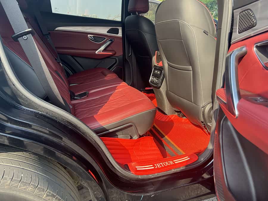 Jetour X70 PLUS 2023 car image #8