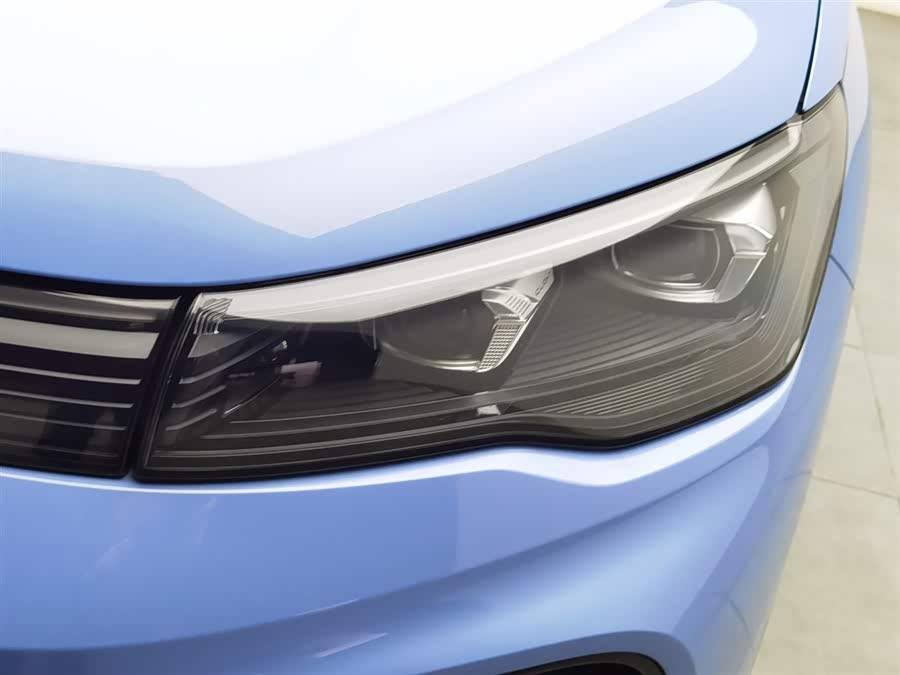 Volkswagen Tiguan L 2024 car image #8
