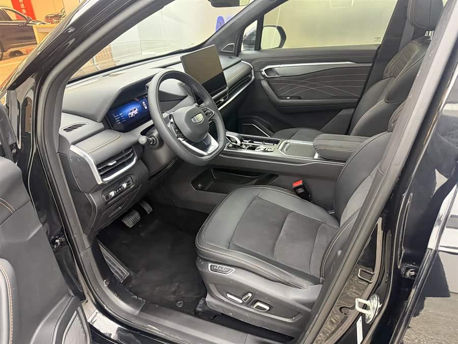 GEELY Okavango L 2024 car image #8