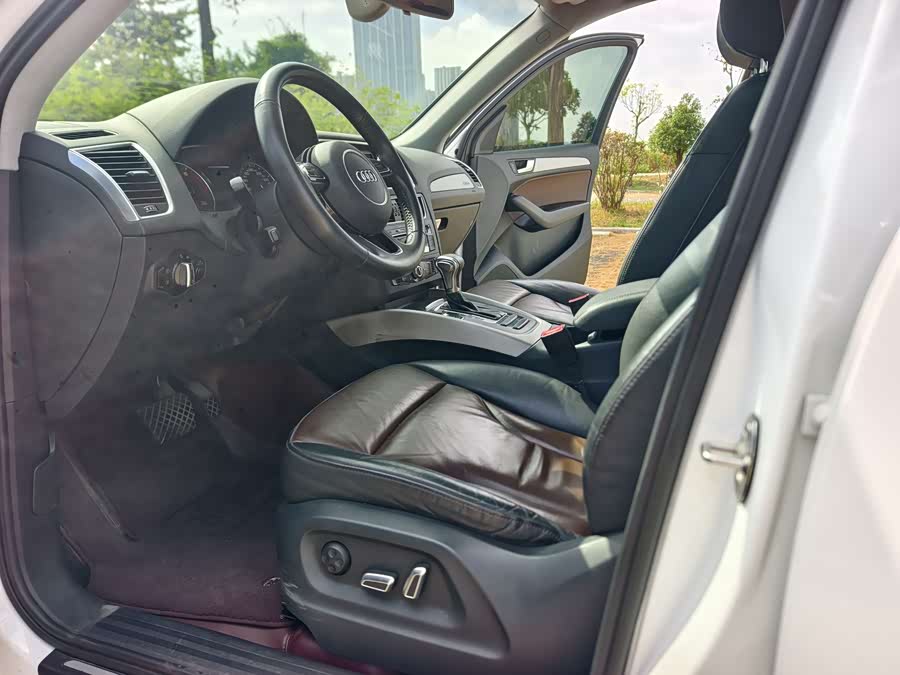 Audi Q5 2018 image de voiture #8