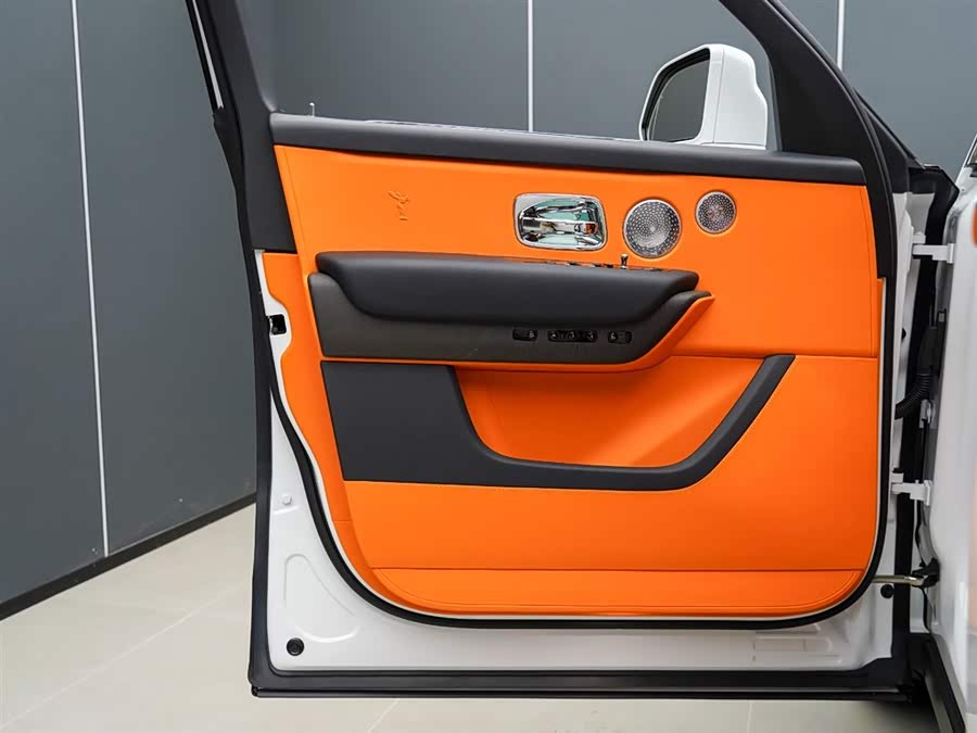 劳斯莱斯 库里南 2025 #8 劳斯莱斯 库里南 2025 汽车图片 #8