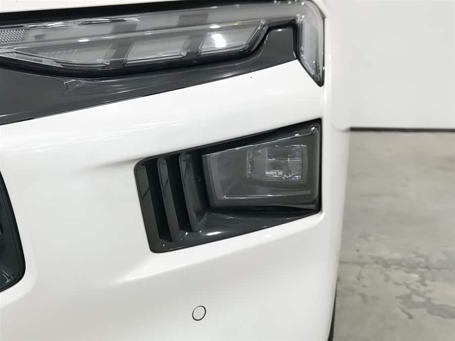 Ford Mondeo 2022 car image #8
