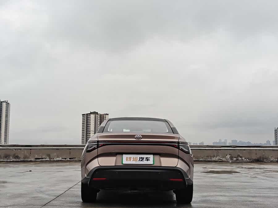 Toyota bZ3 2023 immagine di auto #8