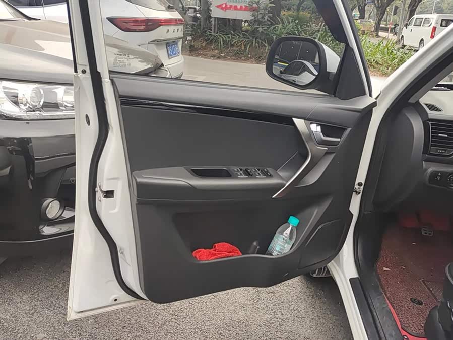 Chery Tiggo 3 2018 car image #8
