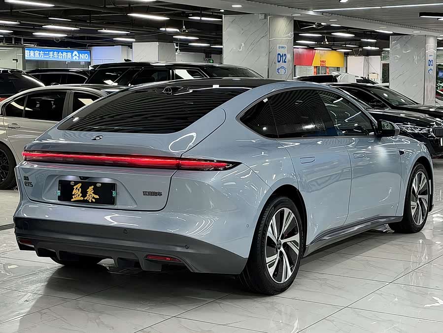 NIO ET5 2023 car image #8