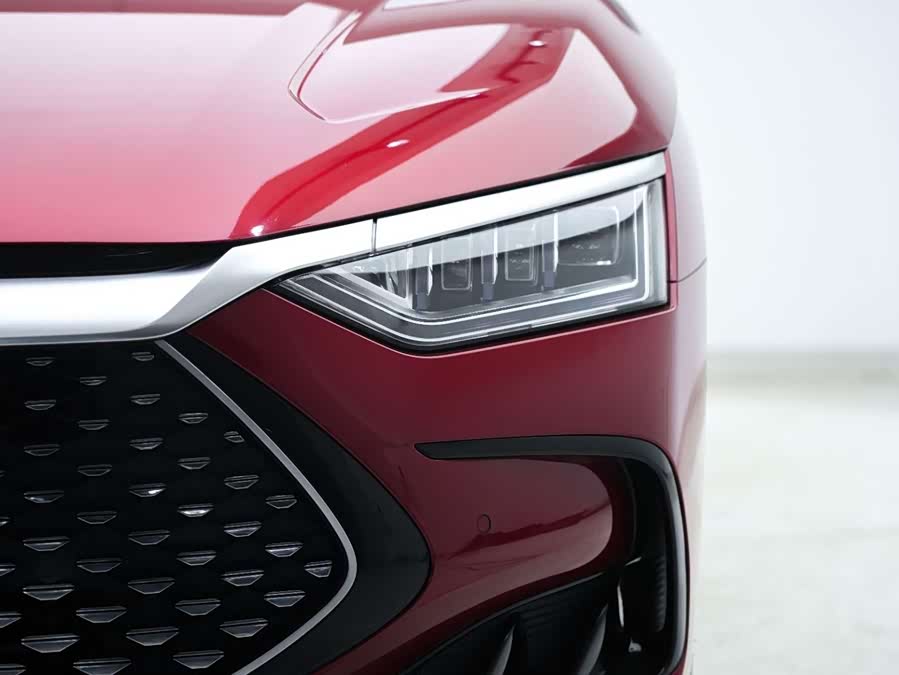 BYD Han 2023 car image #8