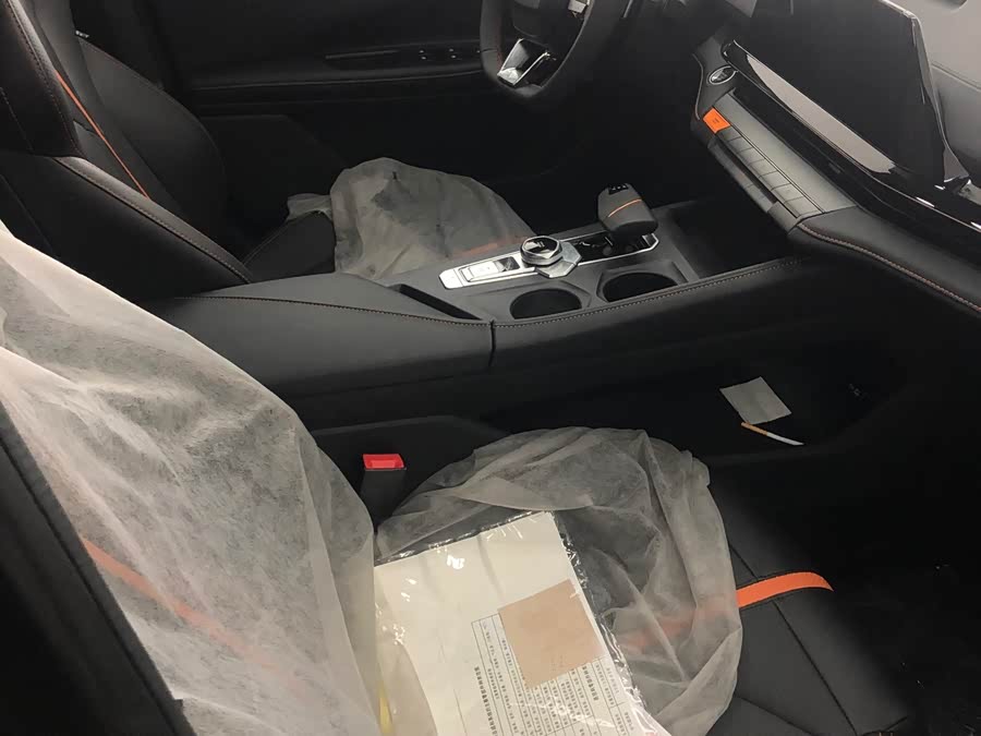 Changan UNI-V car image #8