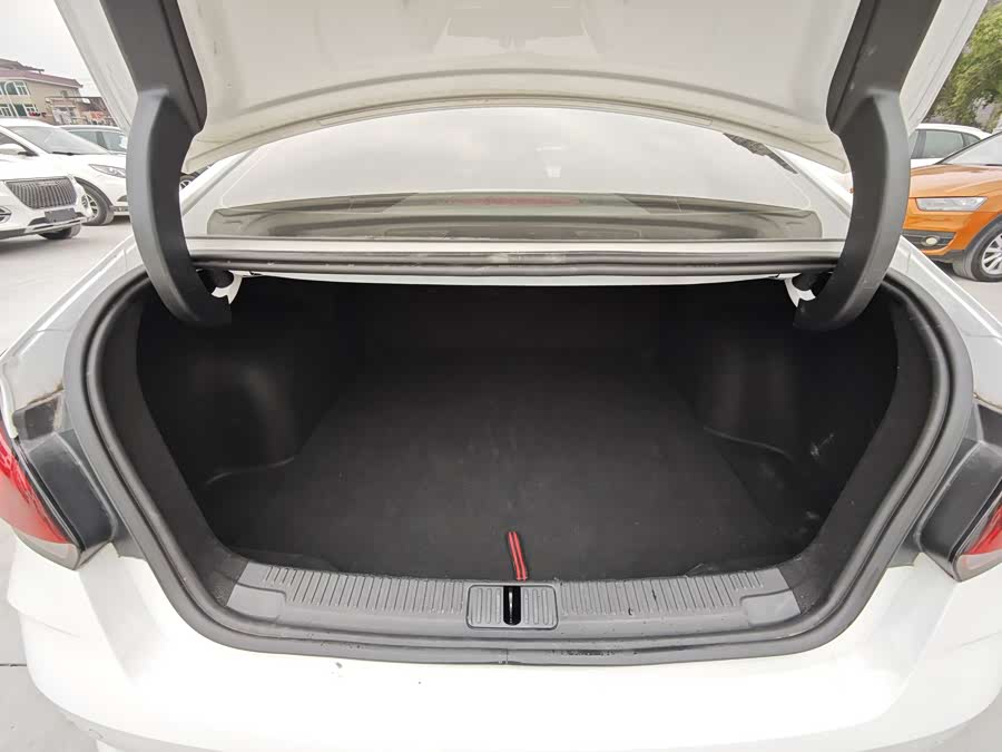 MG 5 2024 car image #8