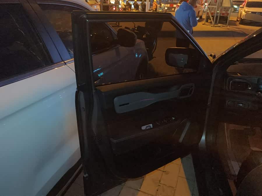 GEELY Cowboy 2025 #8 GEELY Cowboy 2025 car image #8