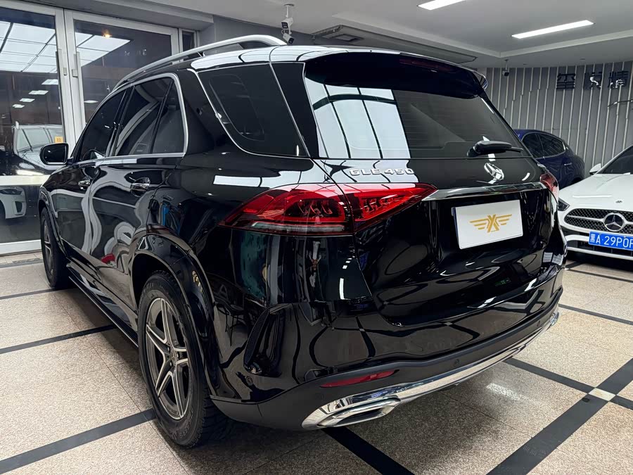Mercedes-Benz GLE Class 2020 car image #8