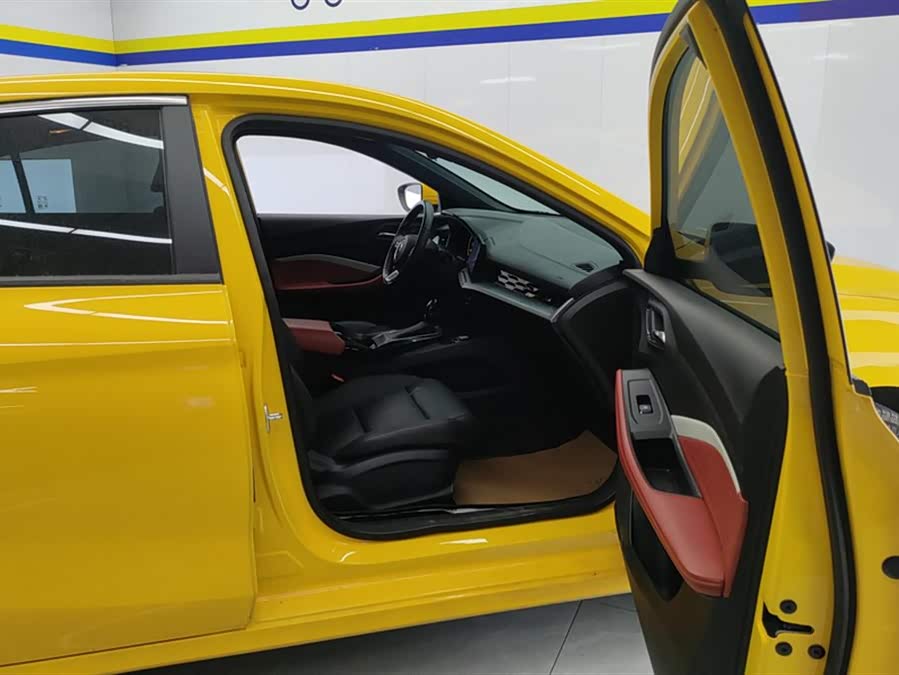 MG 5 2023 car image #8