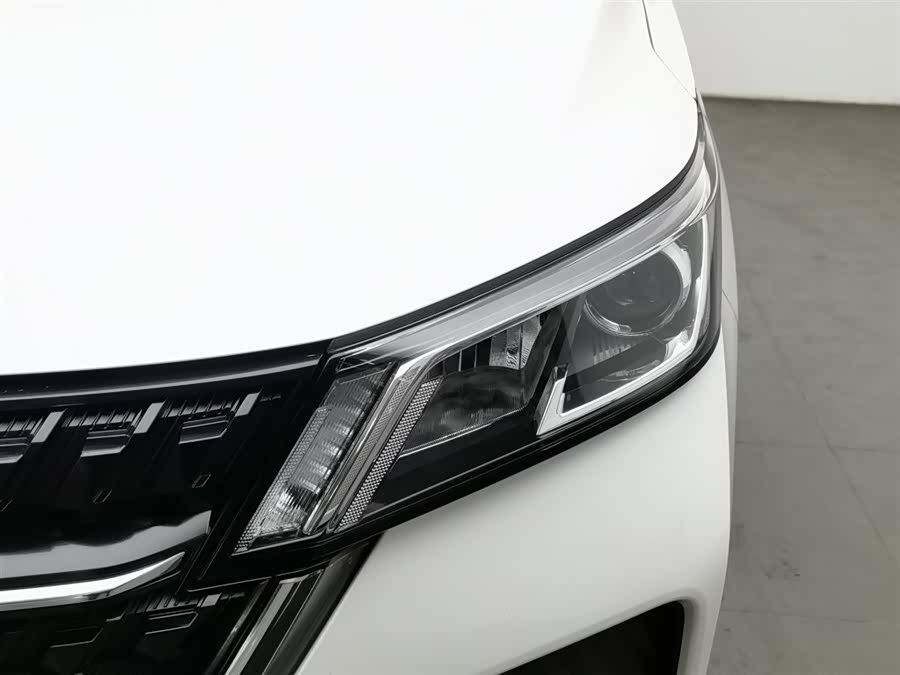 Wuling Asta 2023 #8 Wuling Asta 2023 immagine di auto #8