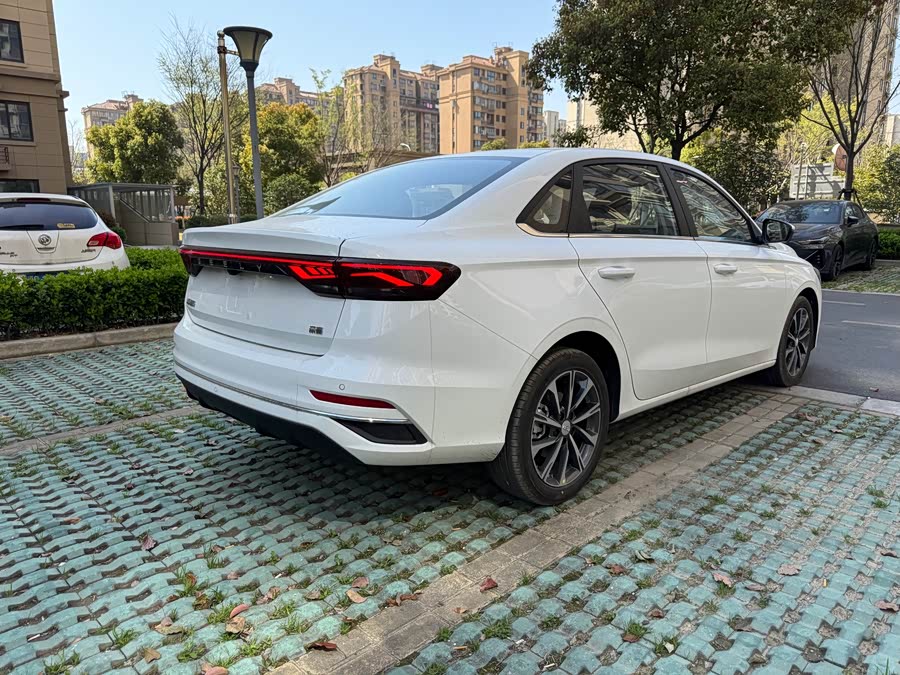 GEELY Emgrand 2021 #8 GEELY Emgrand 2021 car image #8