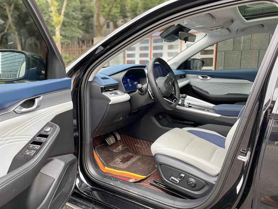 GEELY Preface 2022 car image #8