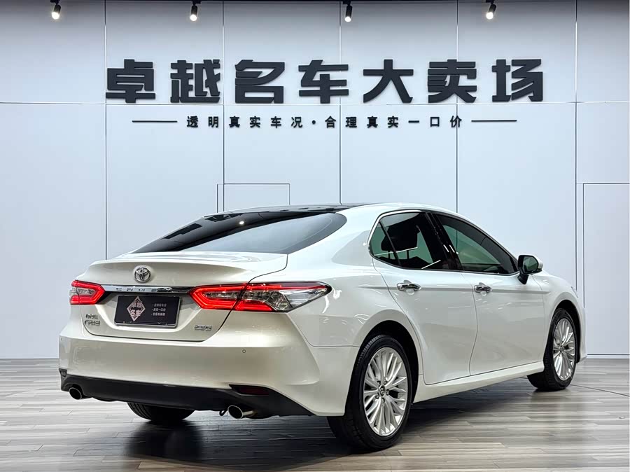 Toyota Camry 2018 car image #8