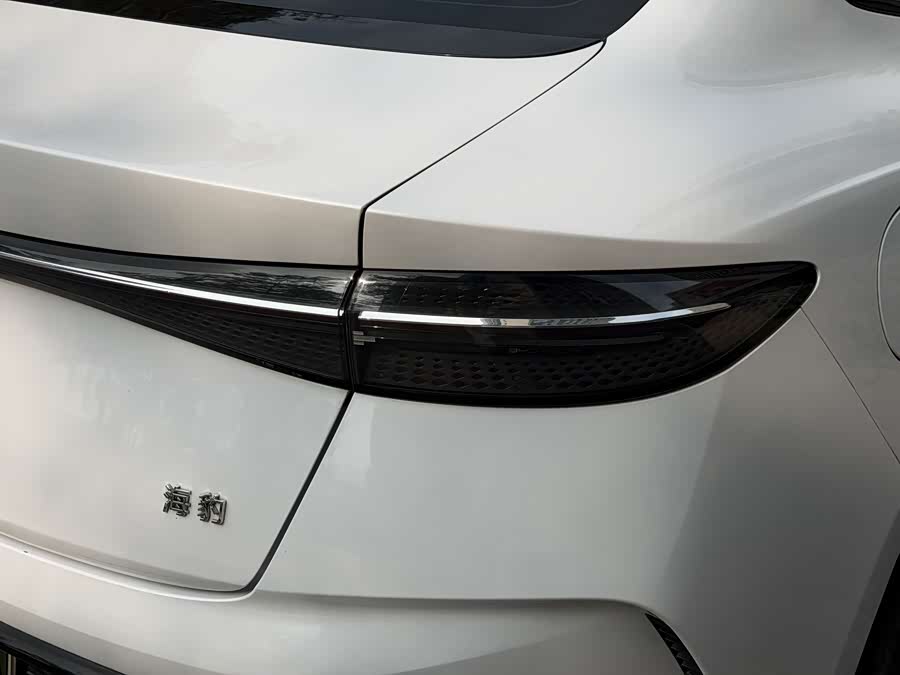 BYD Seal 2023 #8 BYD Seal 2023 car image #8