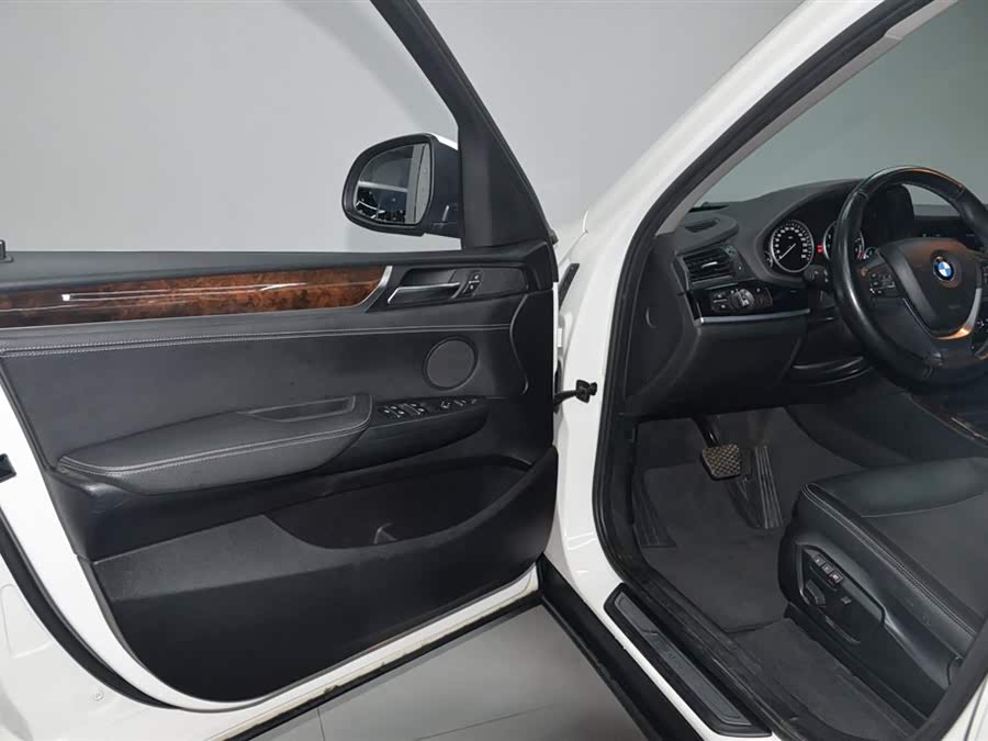 BMW X3 (Imported) 2016 صورة سيارة #8