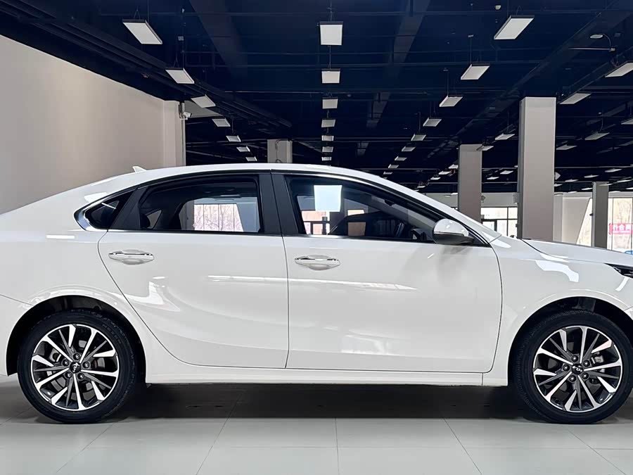 Kia K3 2017 immagine di auto #8