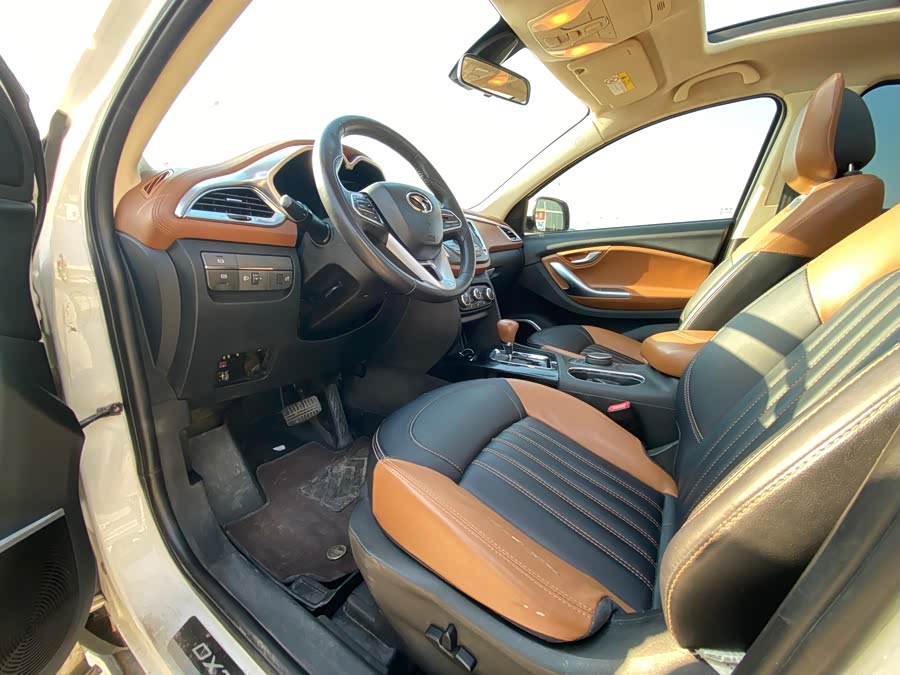 Soueast DX7 2016 car image #8