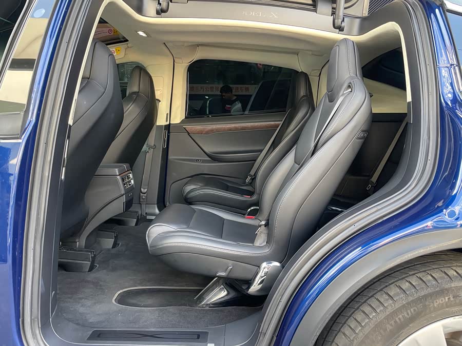 特斯拉 Model X 2018 汽车图片 #8