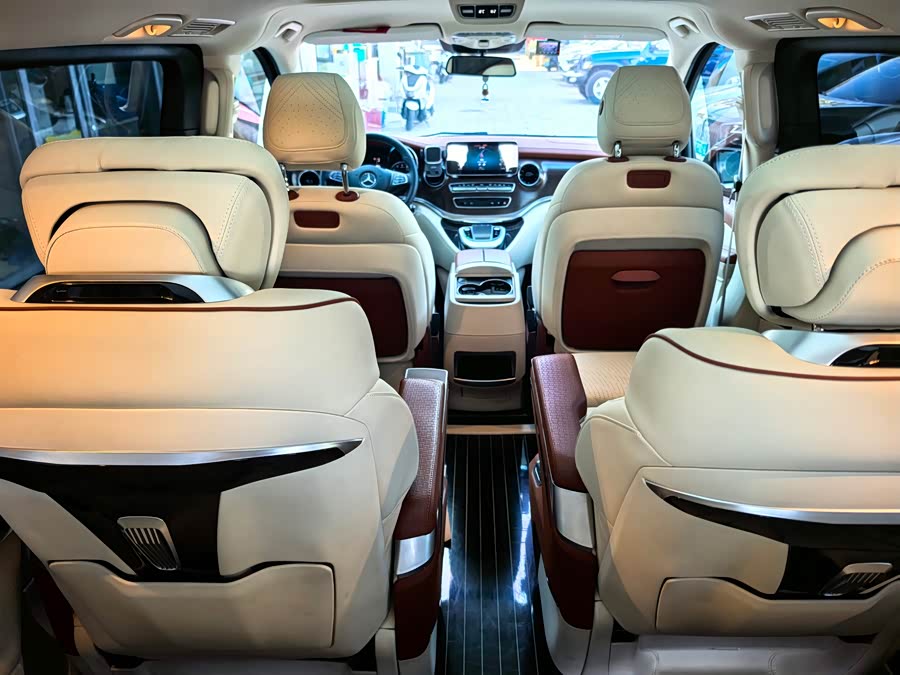 Mercedes-Benz V Class 2021 car image #8