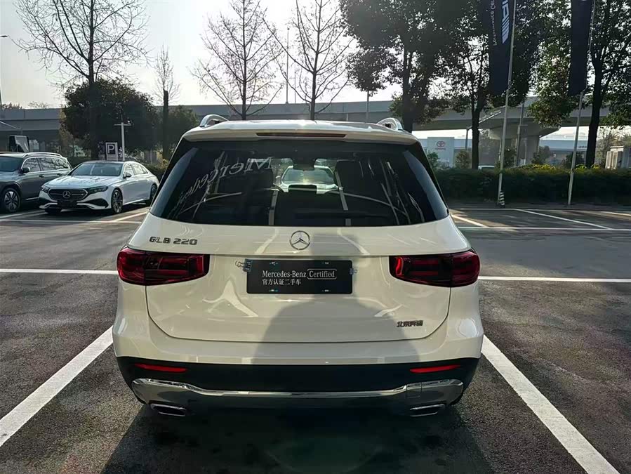 Mercedes-Benz GLB Class 2024 #8 Mercedes-Benz GLB Class 2024 immagine di auto #8