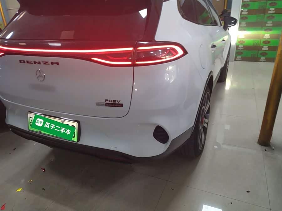 Denza X 2020 car image #8