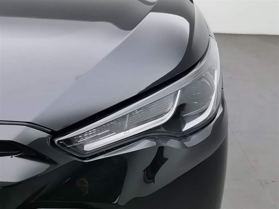 Toyota Frontlander 2023 car image #8