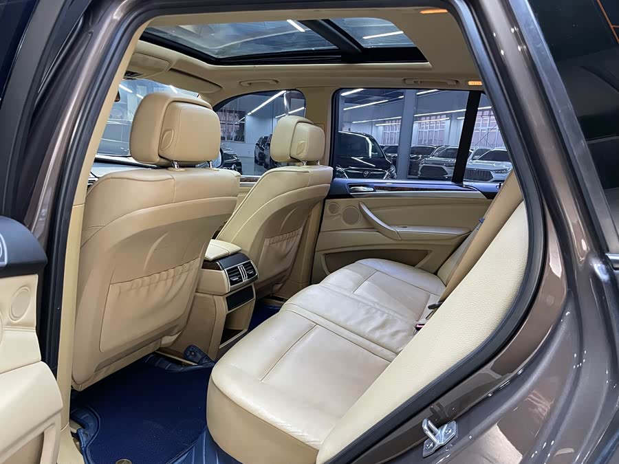 BMW X5 (Imported) 2013 car image #8