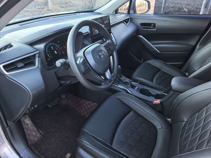 Toyota Corolla Cross 2024 car image #8