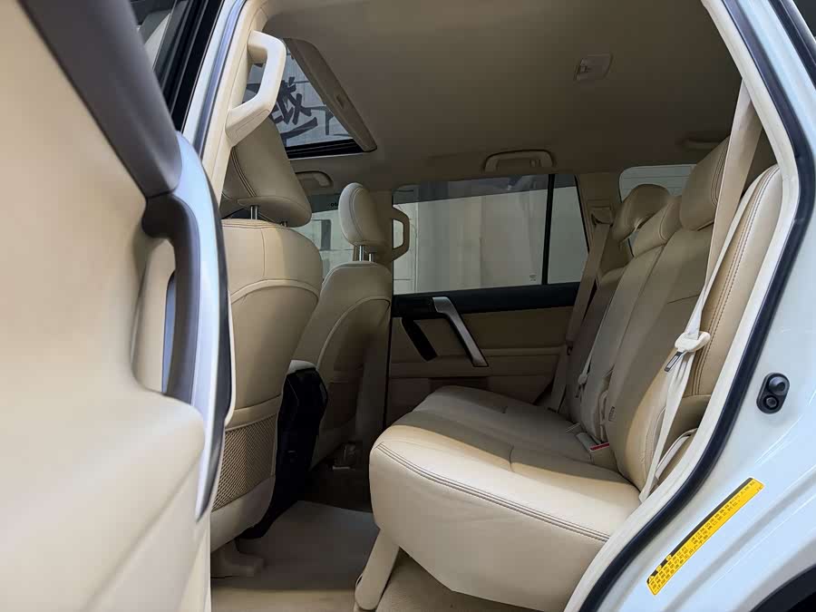 Toyota Land Cruiser Prado 2015 #8 Toyota Land Cruiser Prado 2015 car image #8