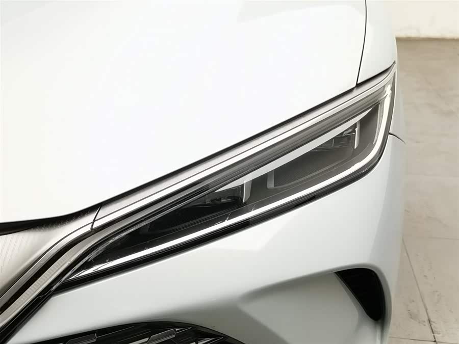 BYD SongL DM-i 2025 car image #8