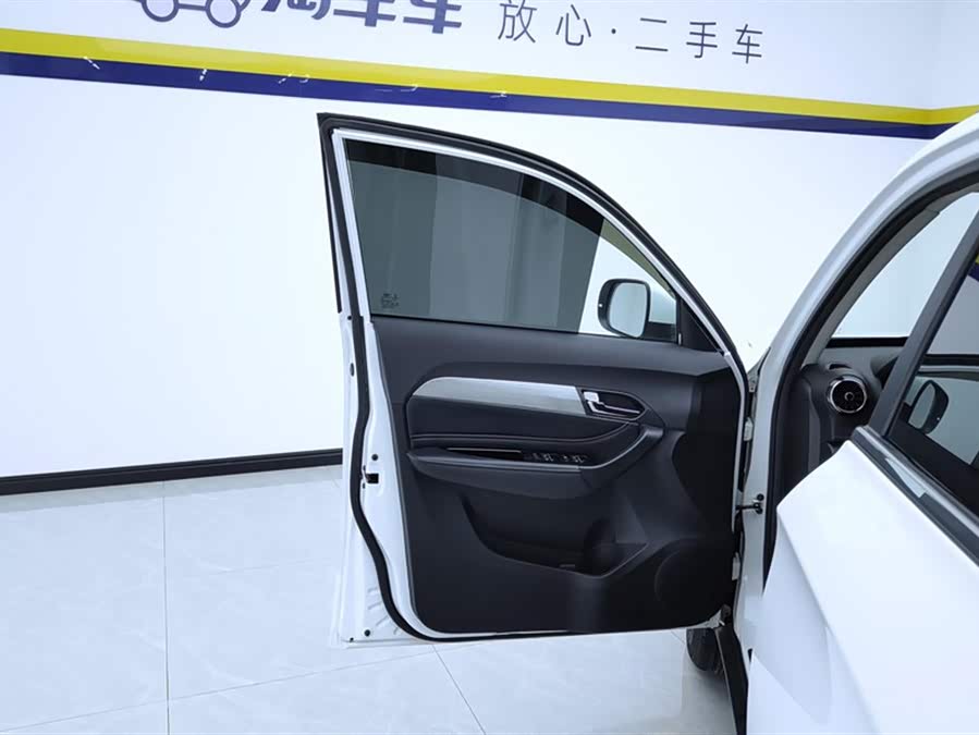 Kaiyi X3 2021 #8 Kaiyi X3 2021 car image #8