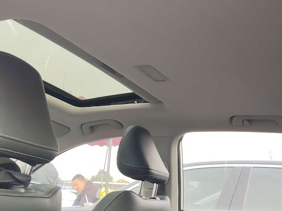 GEELY Emgrand 2021 car image #8