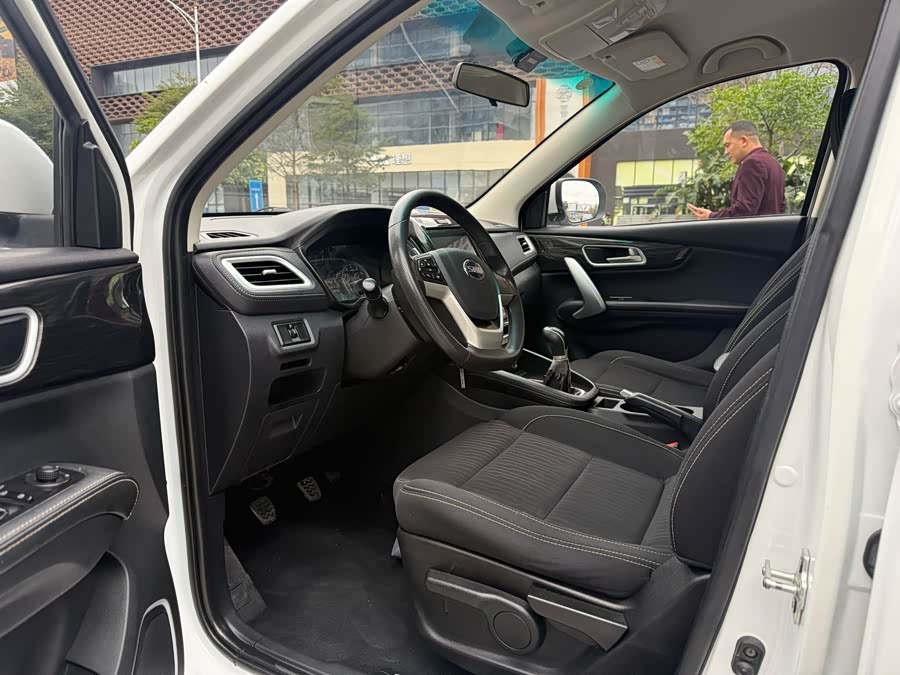 SWM X7 2018 imagen de coche #8