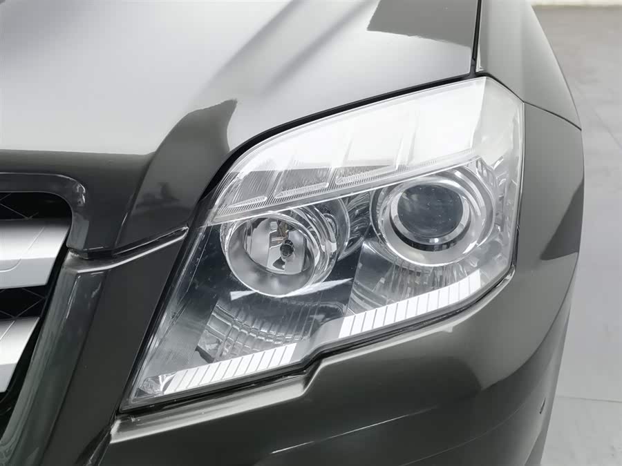 Mercedes-Benz GLK Class (Imported) 2012 car image #8