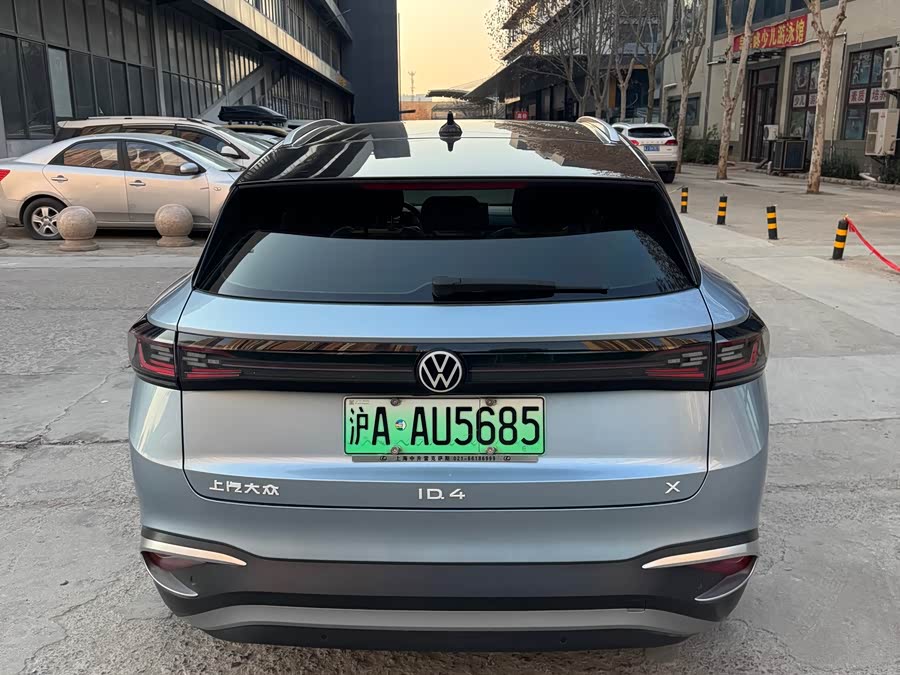 Volkswagen ID.4 X 2021 immagine di auto #8