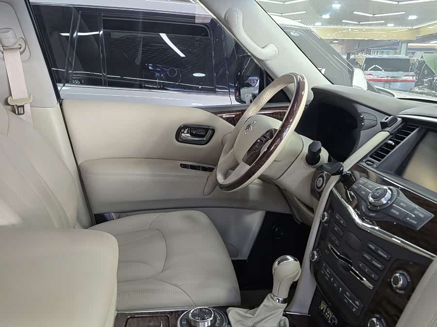 日产 途乐 2018 汽车图片 #8