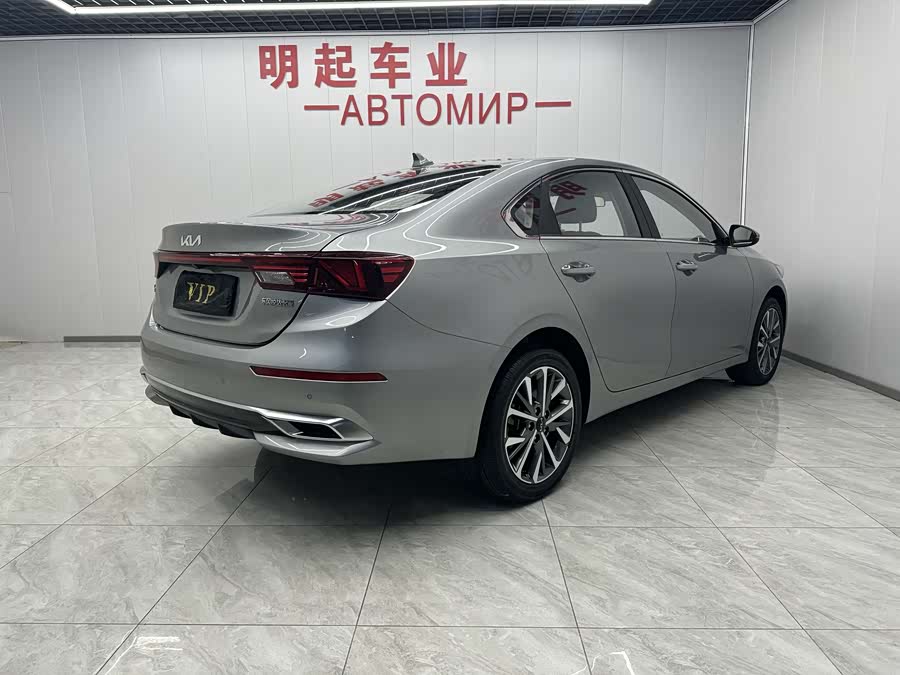 Kia K3 2021 car image #8